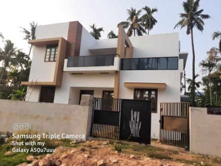 4 BHK House in Puliyathu Mukku Kollam