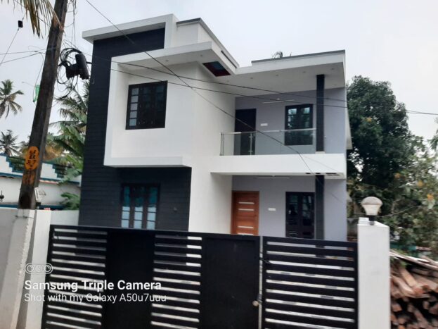 4 BHK house for sale in Kollam Magadu