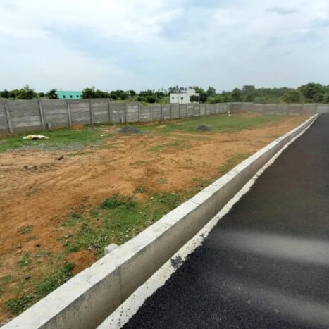 plot for sale in gst road singaperumal kovil near