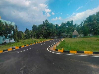 plot for sale in vandalur - prime land near railway station