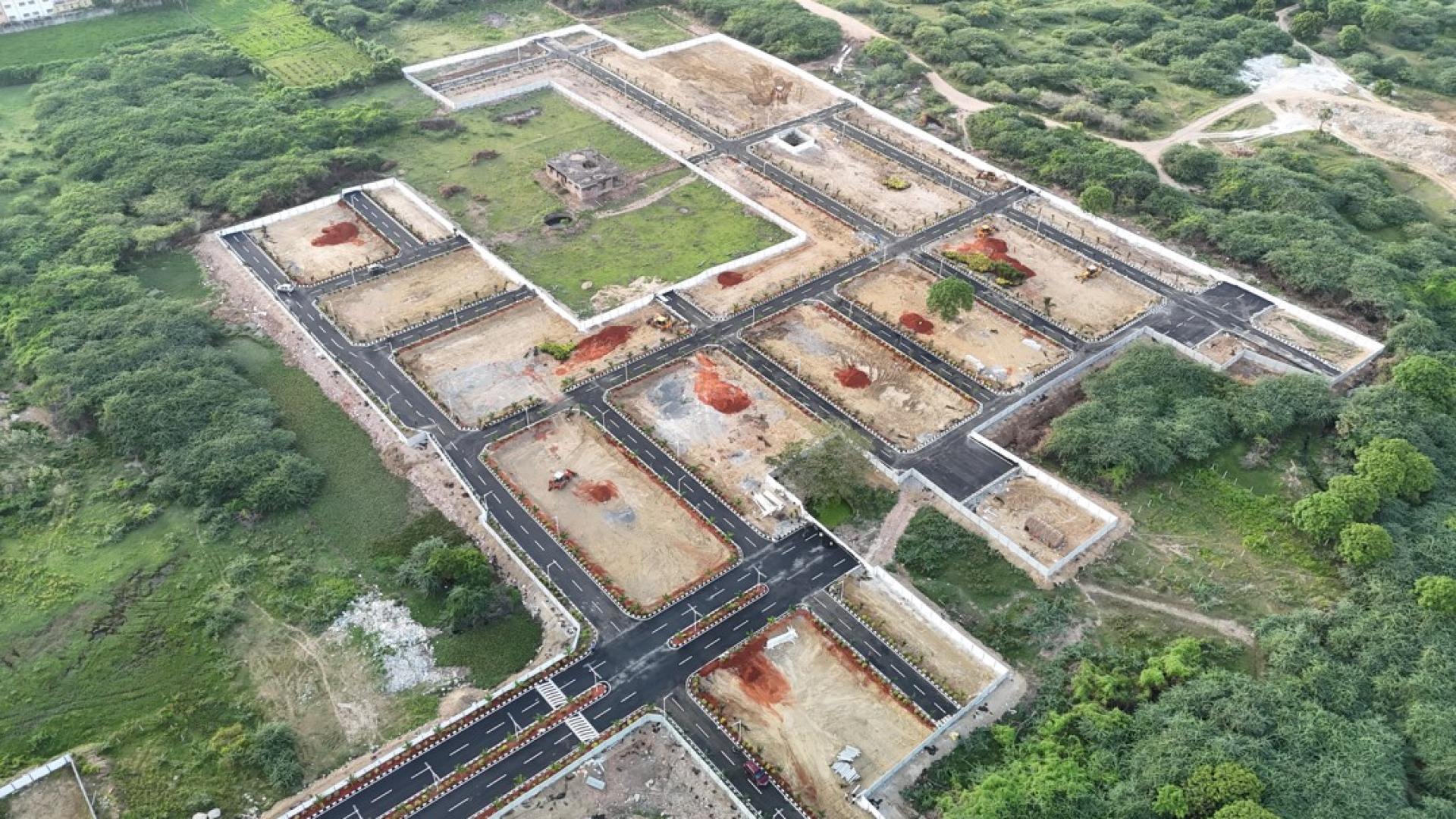Residential Lands / Plots For Sale in Medavakkam Chennai - India ...