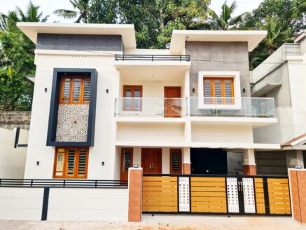 Independent villa for sale at Trivandrum Sreekariyam powdikonam 3bhk 1550sqft 58Laks negotiable