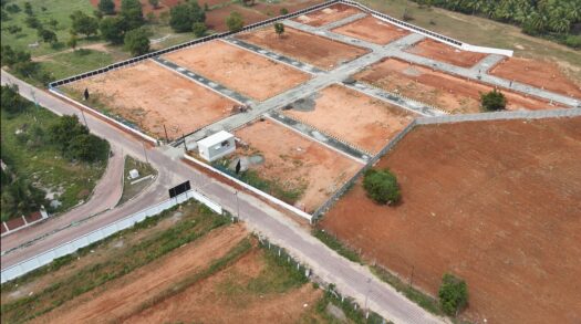 Premium Villa Plots for sale in MADURAI KAPPLUR Zoho Near, Per Cent 5.75 Lakhs