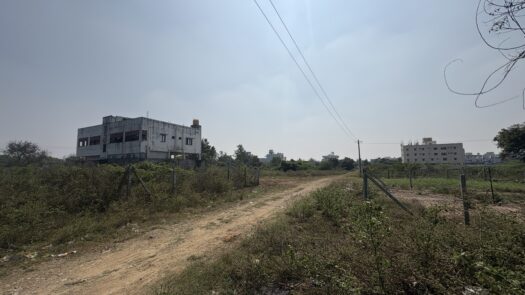 Resale Plot For Sale In Ayyanchery 2400 Sq. ft – GST –  4 Minutes From Urapakkam High School (2.2 Km)